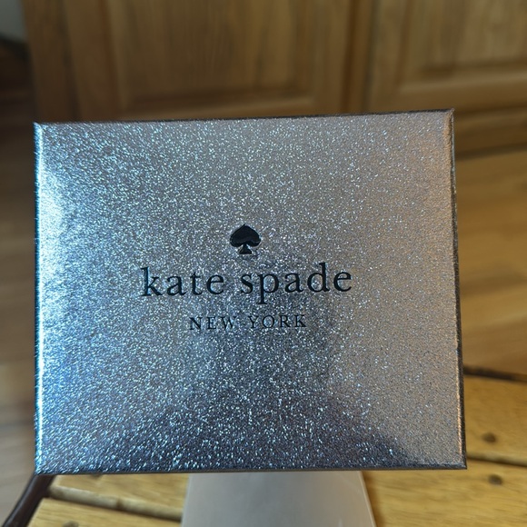 KATE SPADE SAFFIANO CARD HOLDER NWT - Picture 6 of 6